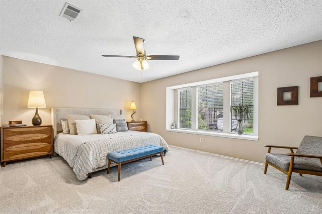 13109 Sinton LN, Austin, TX 78729