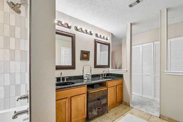 13109 Sinton LN, Austin, TX 78729