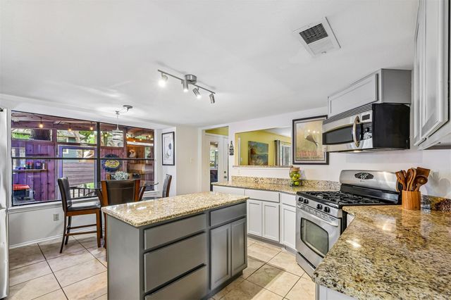 13109 Sinton LN, Austin, TX 78729