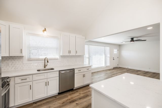 2936 Lyndale Dr, Nashville, TN 37207