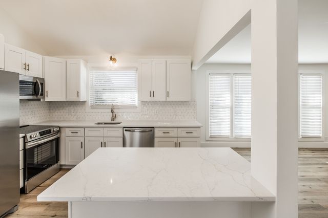 2936 Lyndale Dr, Nashville, TN 37207