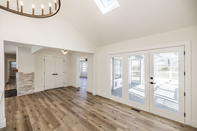 2936 Lyndale Dr, Nashville, TN 37207