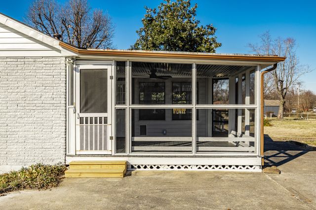 2936 Lyndale Dr, Nashville, TN 37207