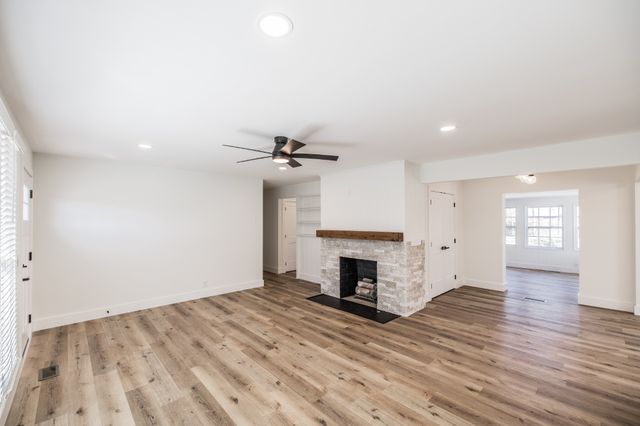 2936 Lyndale Dr, Nashville, TN 37207