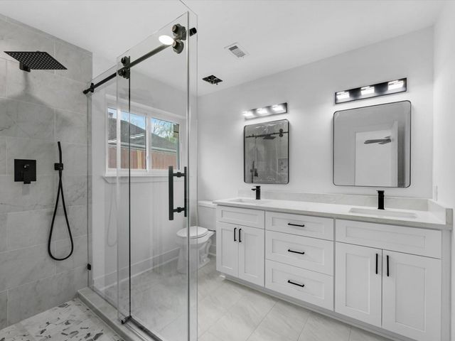 2231 Round Lake Drive, Houston, TX 77077