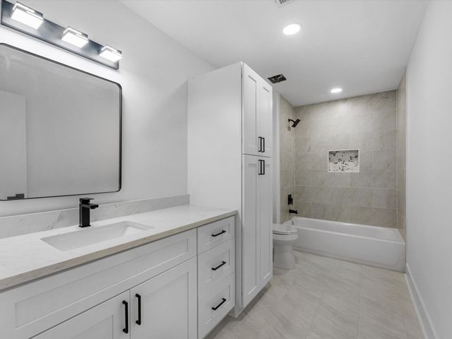 2231 Round Lake Drive, Houston, TX 77077
