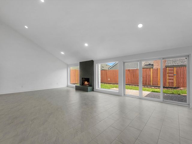 2231 Round Lake Drive, Houston, TX 77077