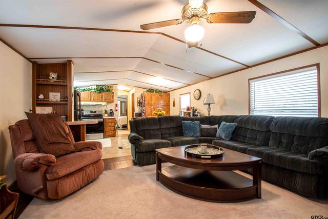 190 E Sycamore Lane, Murchison, TX 75778