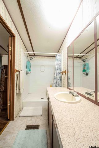 190 E Sycamore Lane, Murchison, TX 75778