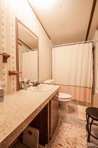 190 E Sycamore Lane, Murchison, TX 75778