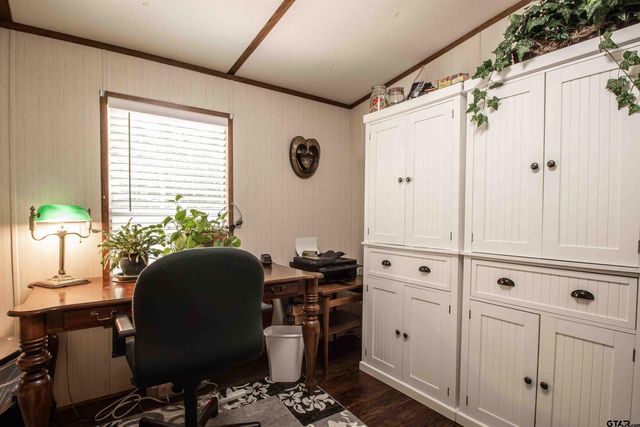 190 E Sycamore Lane, Murchison, TX 75778