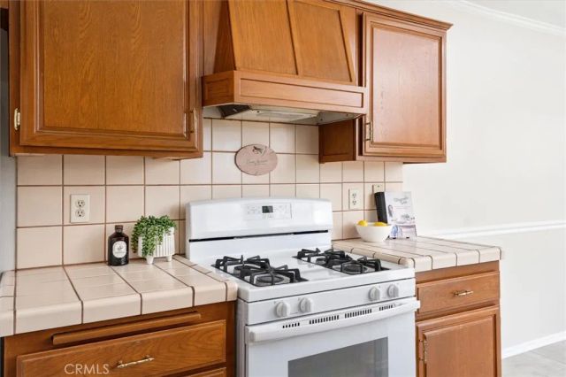 26012 Lucerne Court, Valencia, CA 91355