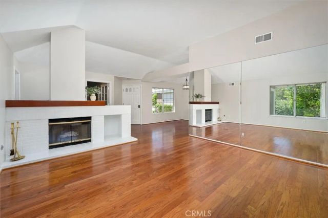 26012 Lucerne Court, Valencia, CA 91355