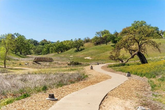 26012 Lucerne Court, Valencia, CA 91355