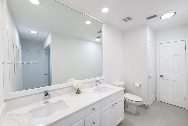 16400 SW 80th Avenue, Palmetto Bay, FL 33157