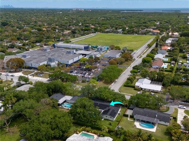 16400 SW 80th Avenue, Palmetto Bay, FL 33157