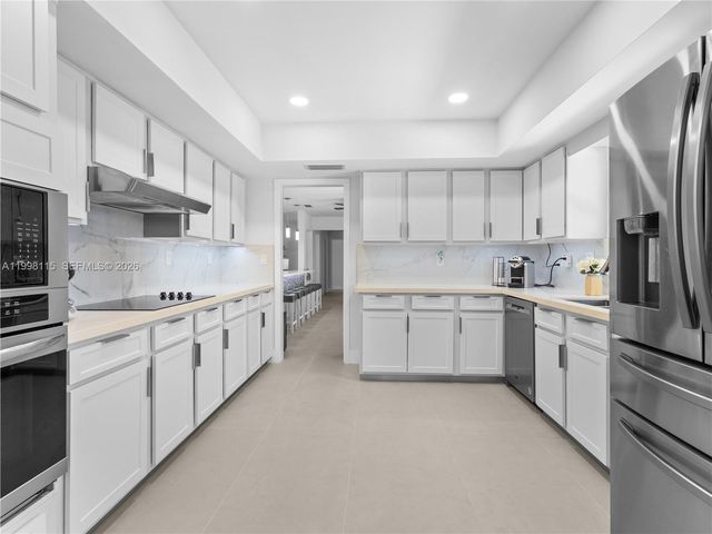 16400 SW 80th Avenue, Palmetto Bay, FL 33157