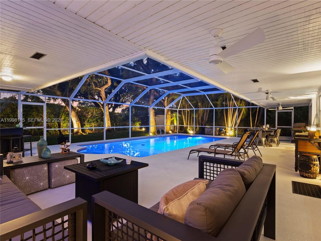 16400 SW 80th Avenue, Palmetto Bay, FL 33157