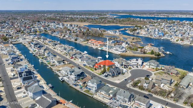 342 Aldo Drive, Toms River, NJ 08753