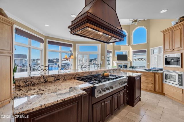 342 Aldo Drive, Toms River, NJ 08753