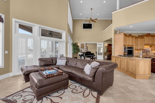 342 Aldo Drive, Toms River, NJ 08753