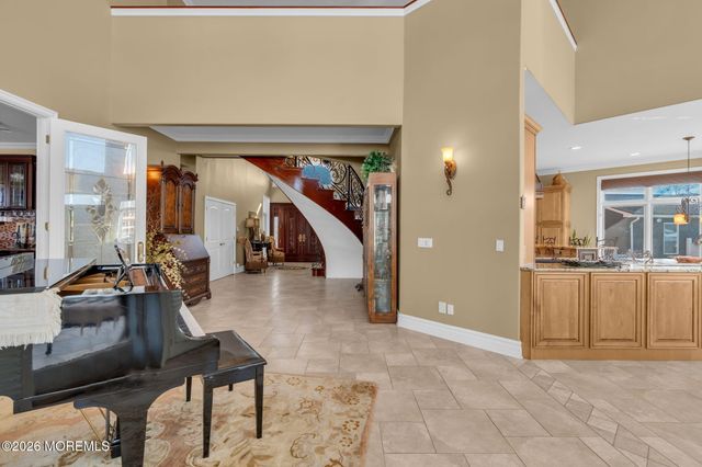 342 Aldo Drive, Toms River, NJ 08753