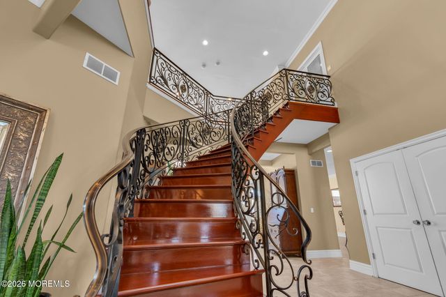 342 Aldo Drive, Toms River, NJ 08753