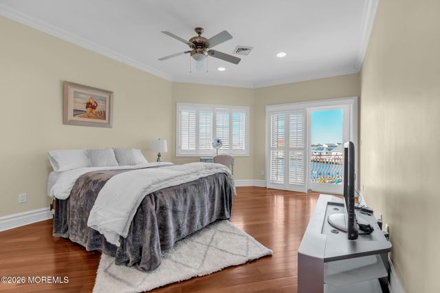 342 Aldo Drive, Toms River, NJ 08753
