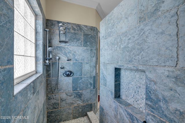 342 Aldo Drive, Toms River, NJ 08753