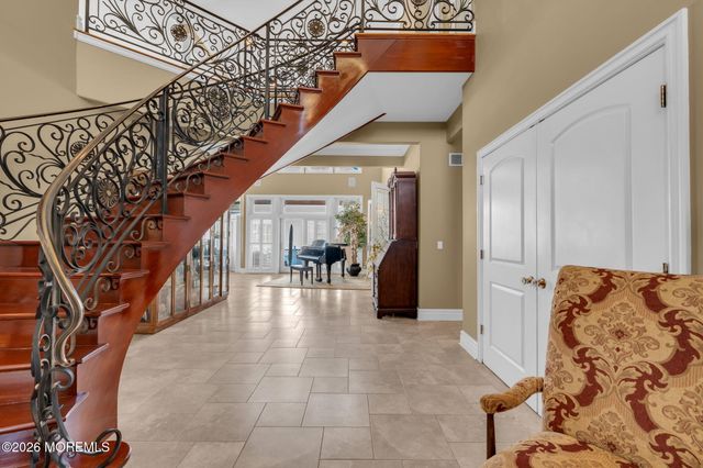 342 Aldo Drive, Toms River, NJ 08753