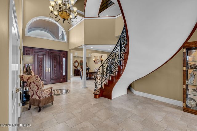 342 Aldo Drive, Toms River, NJ 08753