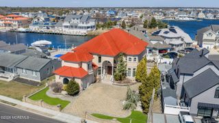 342 Aldo Drive, Toms River, NJ 08753
