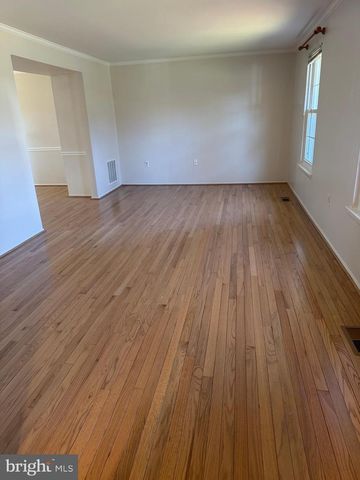 7532 BUENA VISTA TER, Rockville, MD 20855