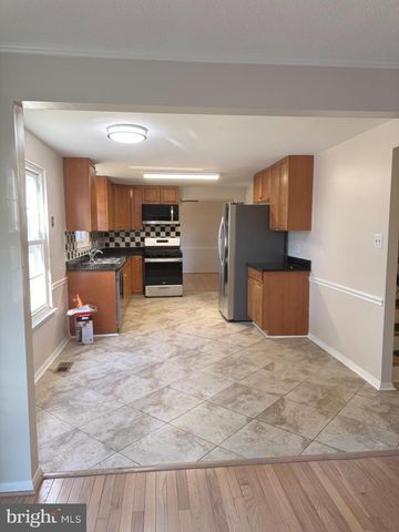 7532 BUENA VISTA TER, Rockville, MD 20855