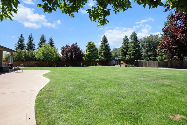 22540 Brady Court, Red Bluff, CA 96080