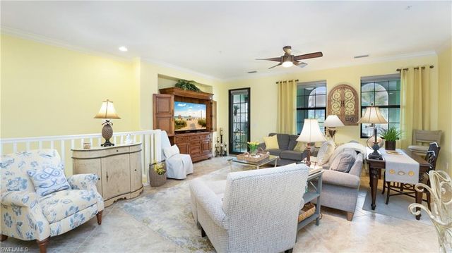 9066 Albion LN N 5104, Naples, FL 34113