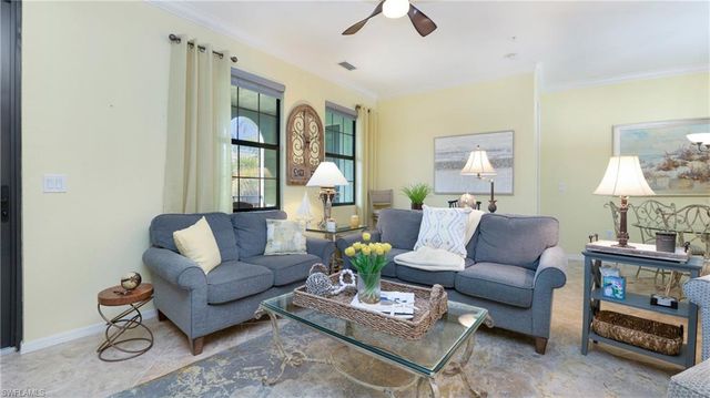 9066 Albion LN N 5104, Naples, FL 34113