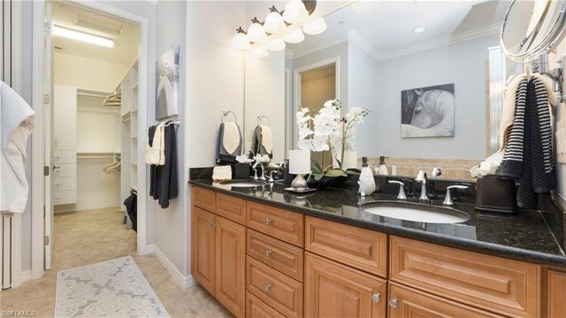 9066 Albion LN N 5104, Naples, FL 34113