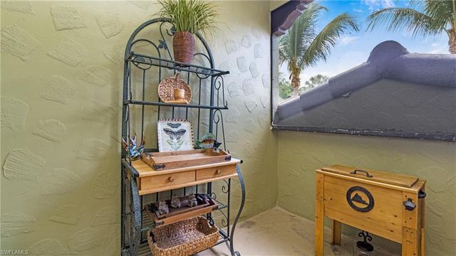 9066 Albion LN N 5104, Naples, FL 34113