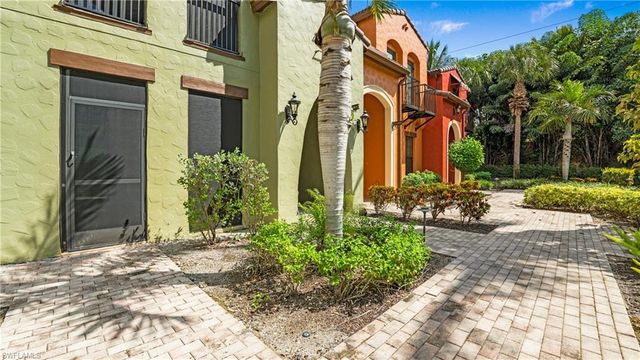 9066 Albion LN N 5104, Naples, FL 34113
