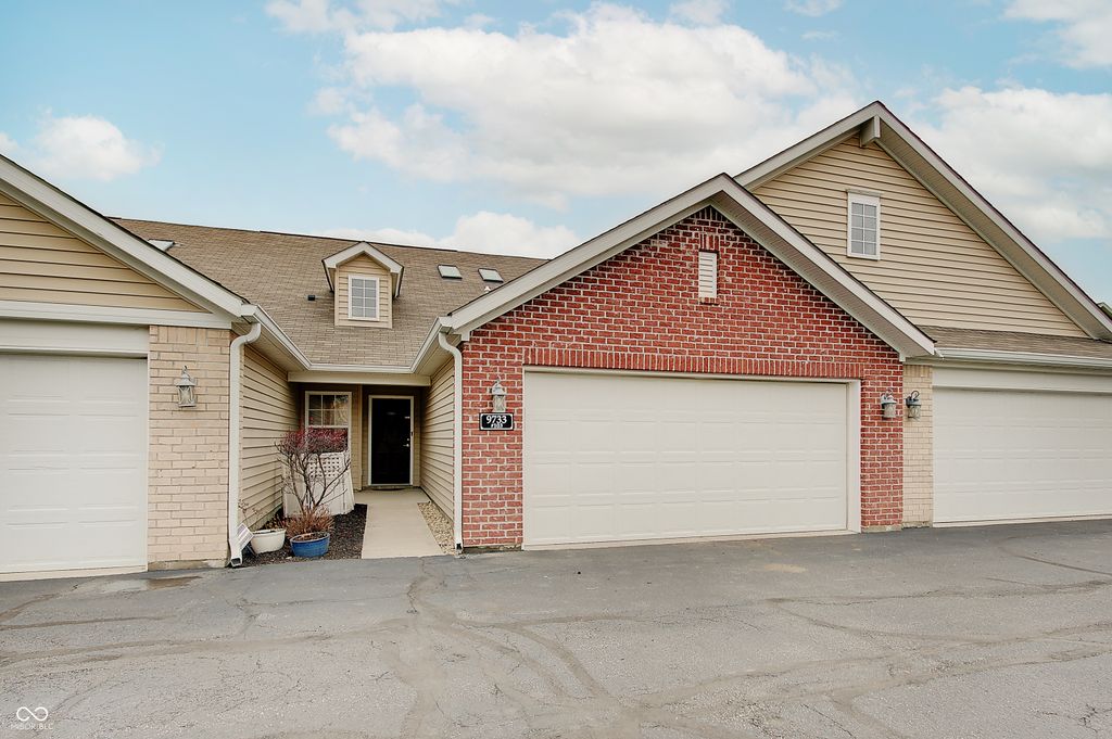 9733 Windy Lane 103, Fishers, IN 46037
