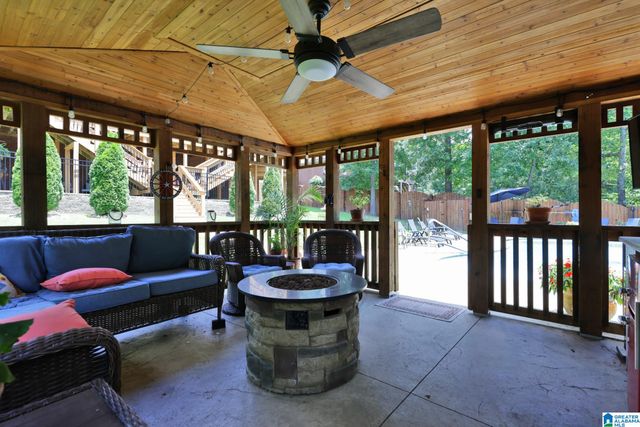 116 CLIFF ROAD, Sterrett, AL 35147