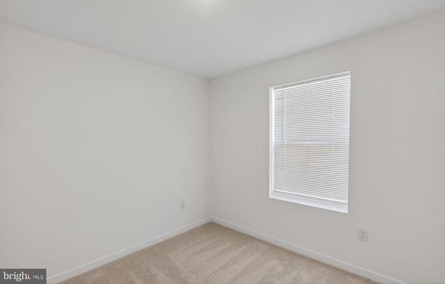 73 BASSWOOD, Berlin, NJ 08009