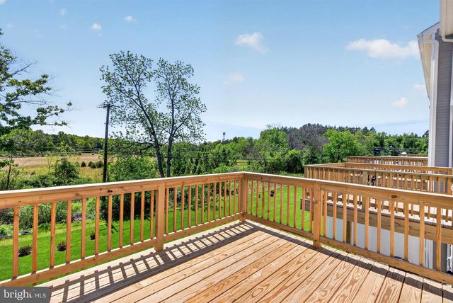 73 BASSWOOD, Berlin, NJ 08009