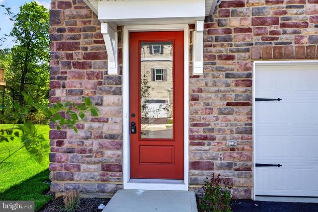 73 BASSWOOD, Berlin, NJ 08009