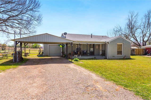 813 N Winnsboro Street, Quitman, TX 75783