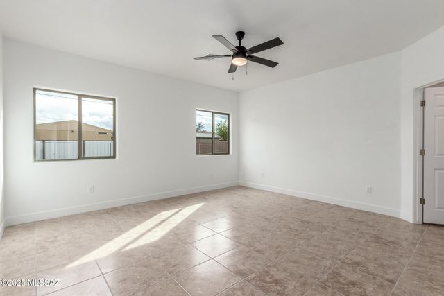 12636 N Hendricks Drive, Marana, AZ 85653
