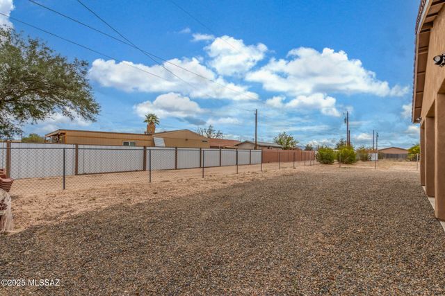 12636 N Hendricks Drive, Marana, AZ 85653