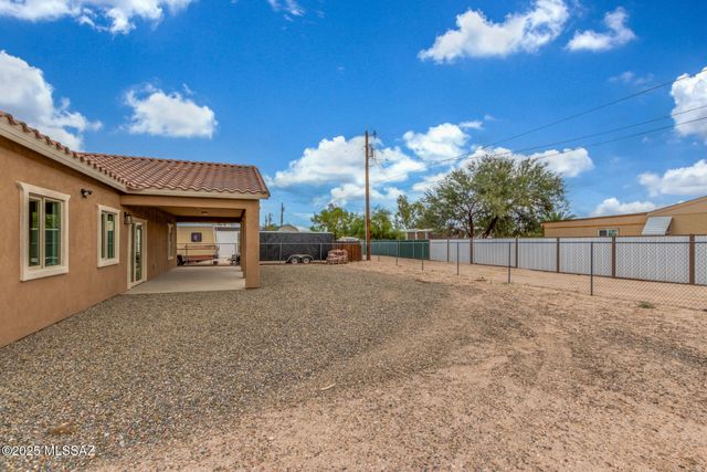 12636 N Hendricks Drive, Marana, AZ 85653