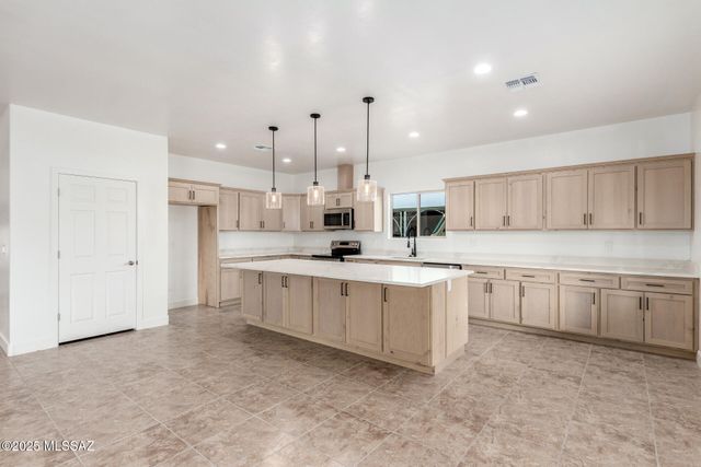 12636 N Hendricks Drive, Marana, AZ 85653